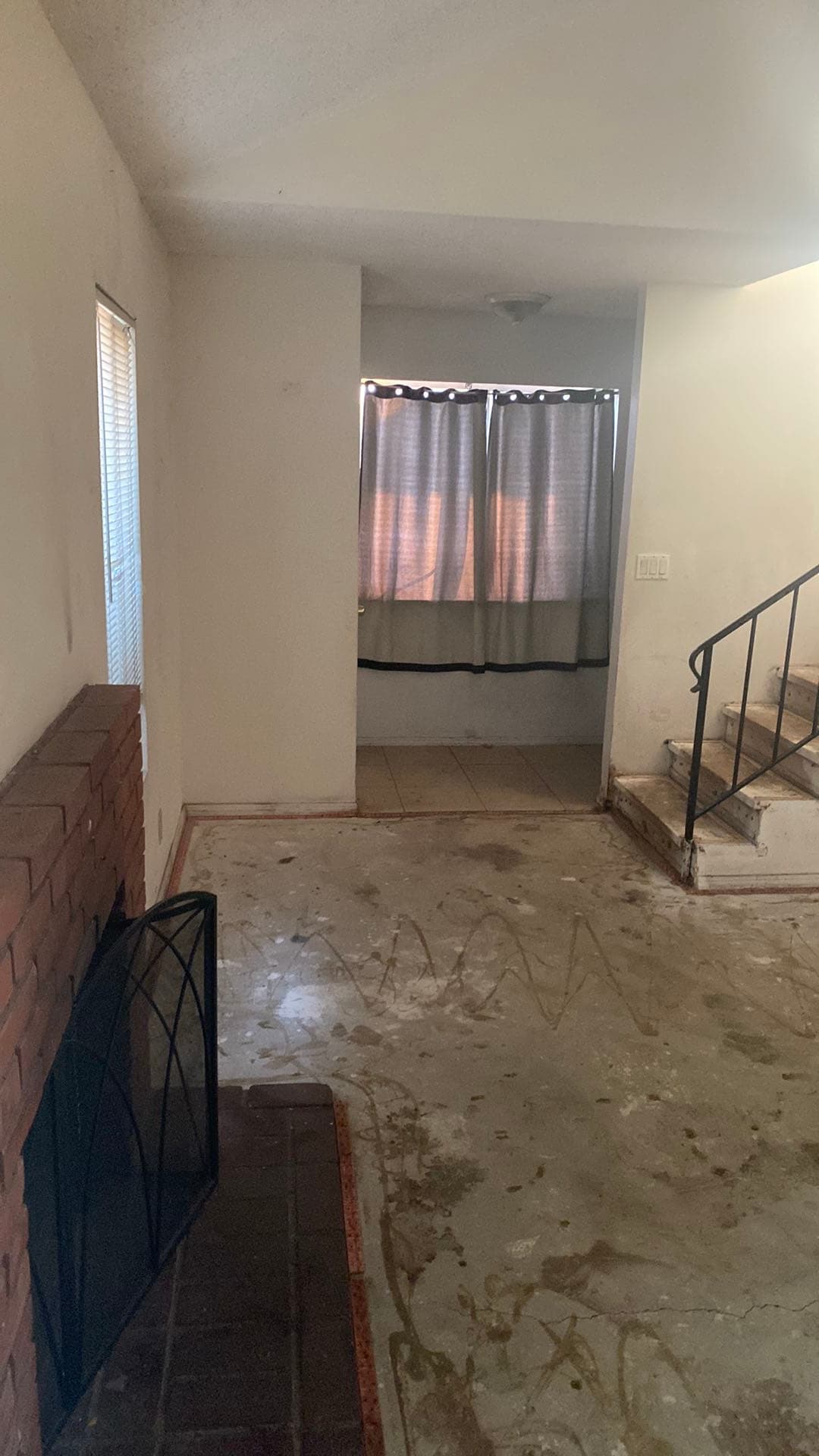 Property exterior before cash purchase in Fremont